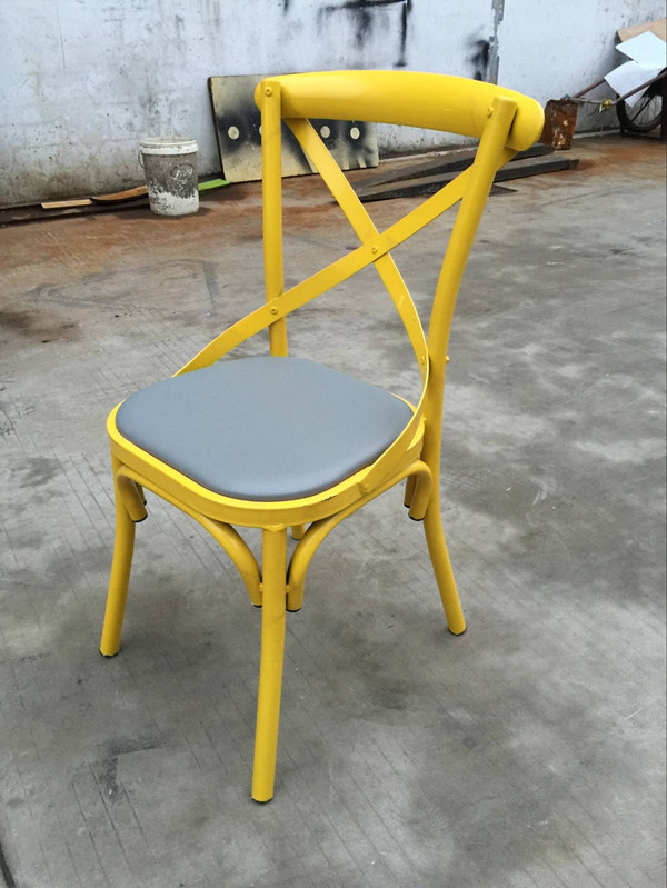 Factory Design Metal Dining Chairs with Cushion (FOH-BC102)