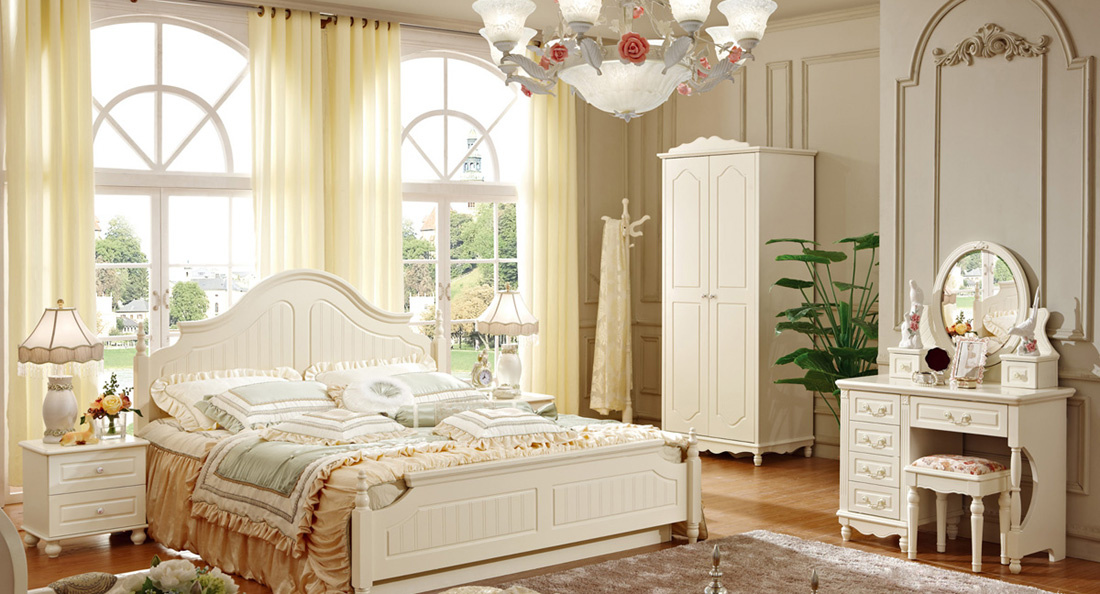 Modern King Size Bed Wooden Bedroom Furniture Set (HC805)