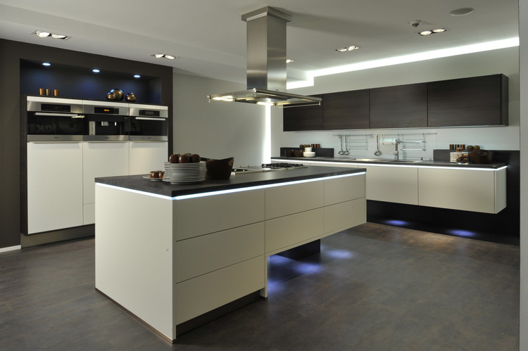 Kitchen Furniture Wood Cabinet for Sale (GLOE138)