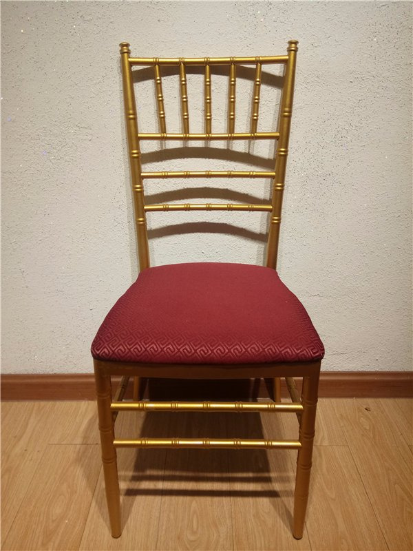 Metal Wedding Chiavari Chair with Cushion