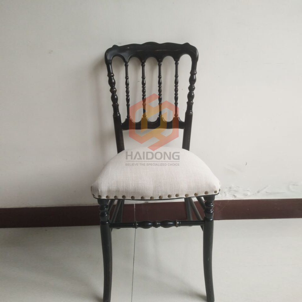 China Vintage Outdoor Restaurant Wooden Napoleon Event Chair