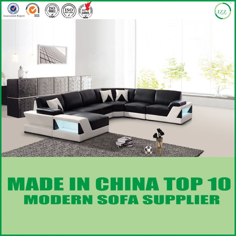 Newest Living Room Divany Leather Sofa with LED Lights