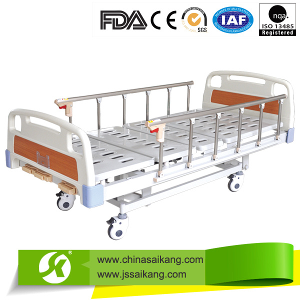 Discount Three Functions Manual Hospital Bed With Safe Lock (CE/FDA/ISO)