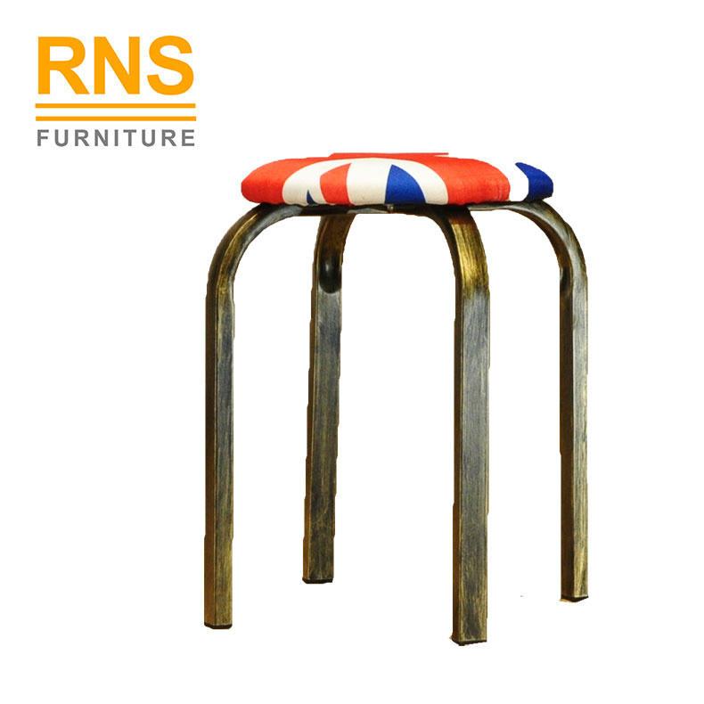 D280 Wholesale Simple 4 Feet Stool
