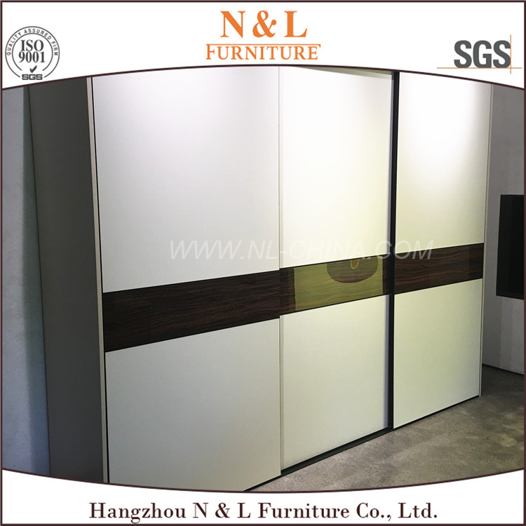 Modern White Wooden Bedroom Cabinet Closet