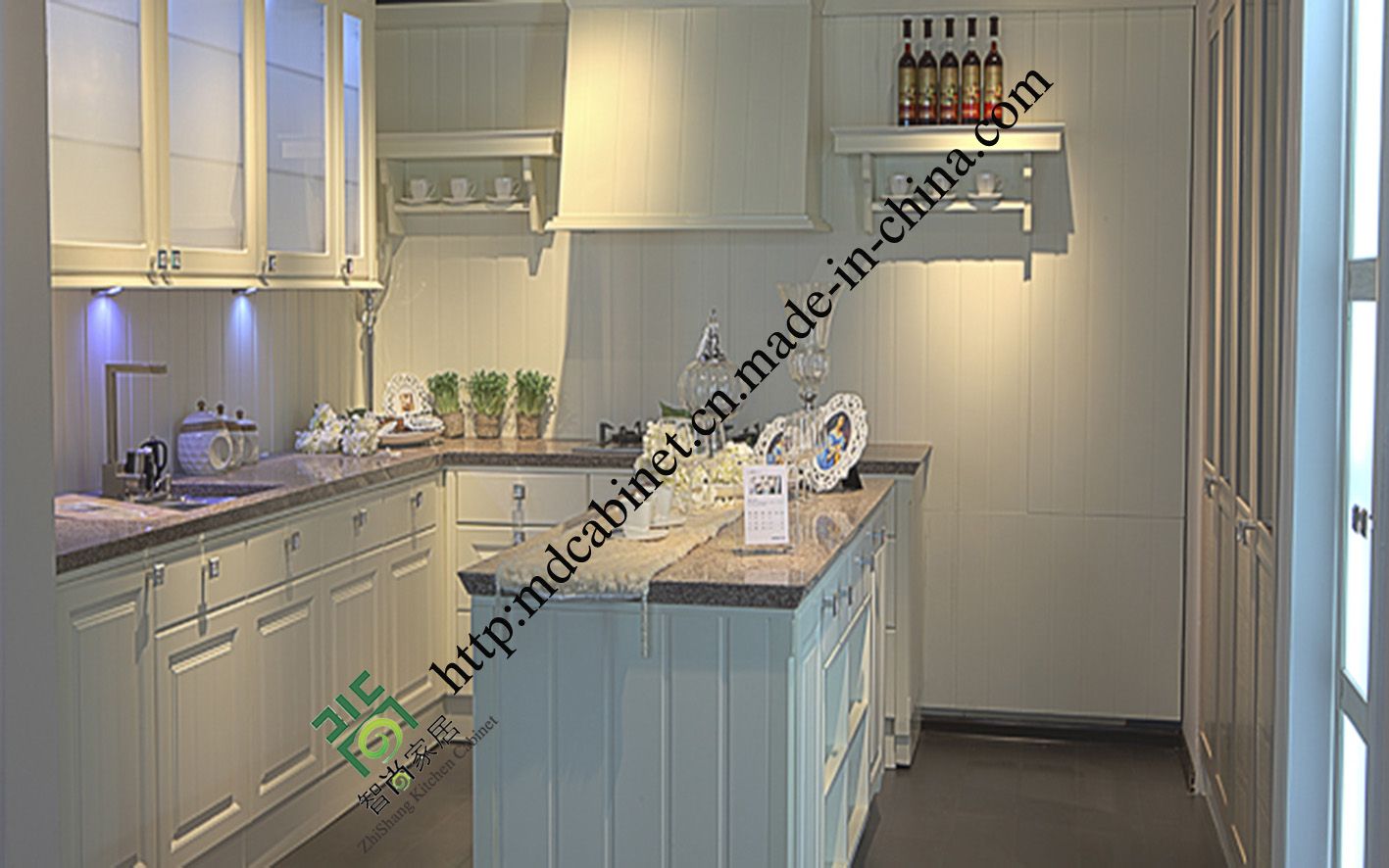 Red High Gloss Finished PVC Kitchen Cabinet (zs-478)