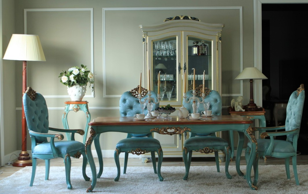 Divany Luxury Classic Wooden Dining Table with Chair