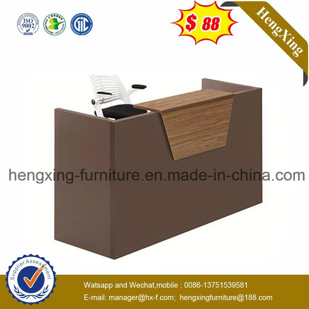 Beauty Salon Wooden Small Round Reception Table (HX-5N001)