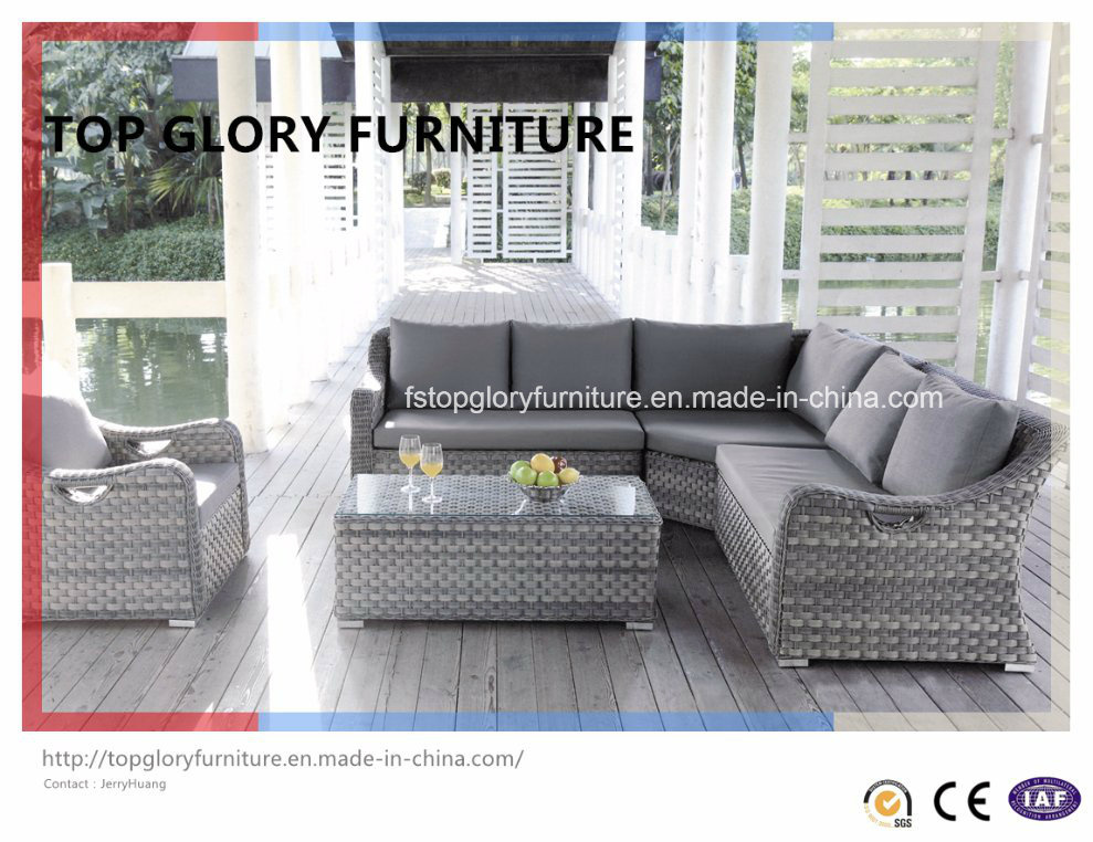 Garden Sectional Outdoor Wicker/Rattan Sofa Set (TG-049)