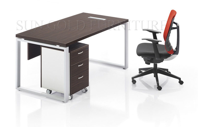 Modern Woodern Metal Frame Office Computer Table Desk Furniture Designs (SZ-ODB356)