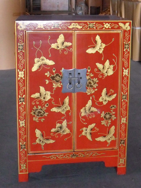 Antique Furniture Red Wooden Painted Cabinet Lwb018