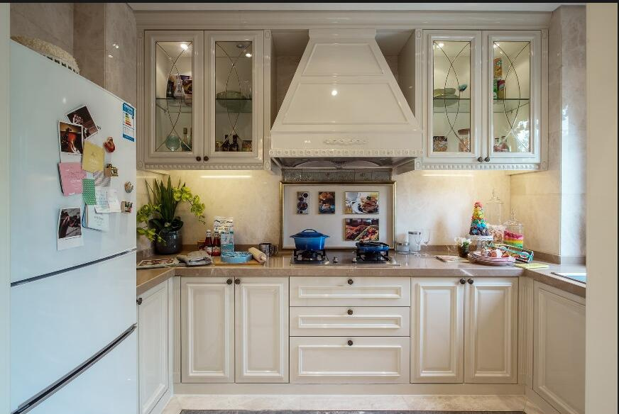 Classic Design Wooden Home Furniture Kitchen Cabinet Yb1709178