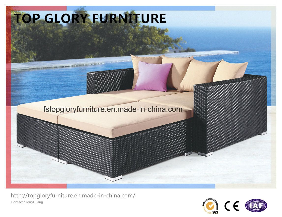 Garden Furniture Outdoor Sofa PE Rattan Furniture Garden Sofa (TG-034)