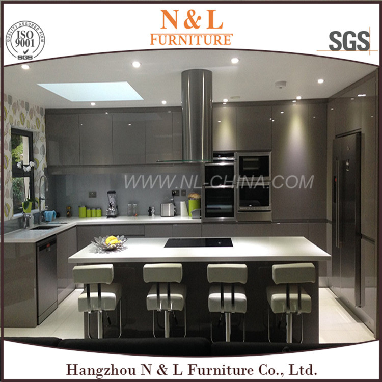 Wholesale Modern Design Solid Wood Kitchen Cabinet
