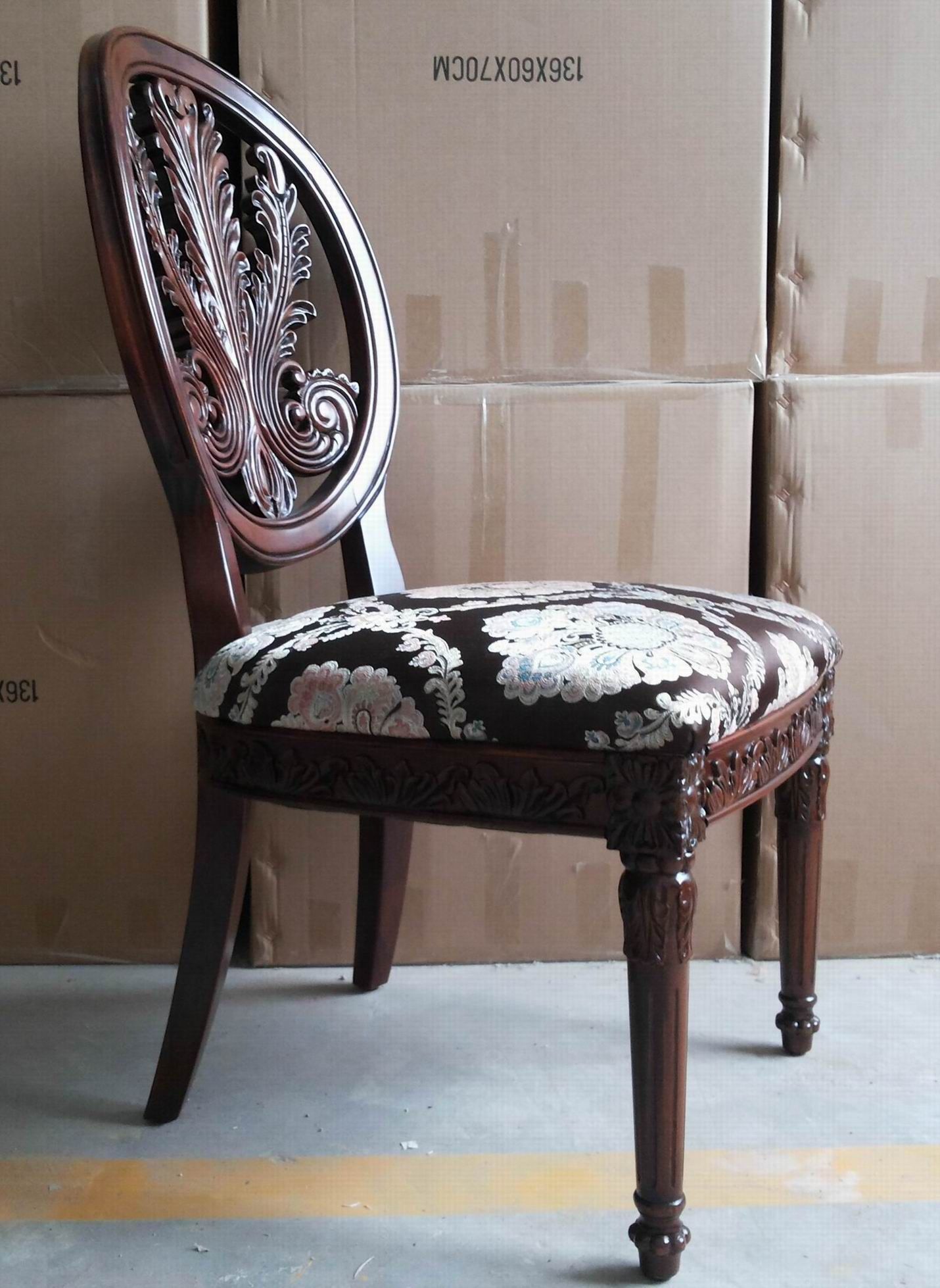 Classical Antique Look Wood Dining Chair (DC-089)