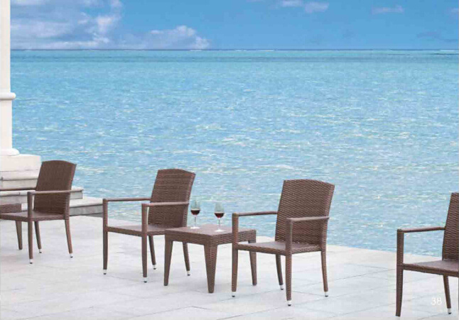 Outdoor Furniture Aluminum Rattan Chair and Rattan Table