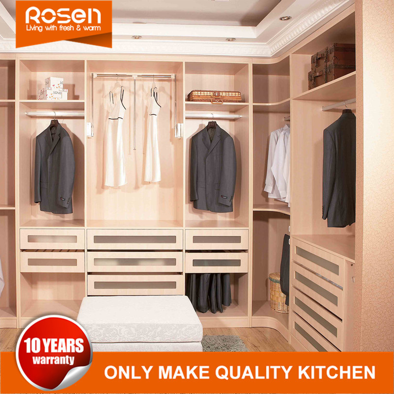 Oak Wood Walk in Wardrobes for Family Online