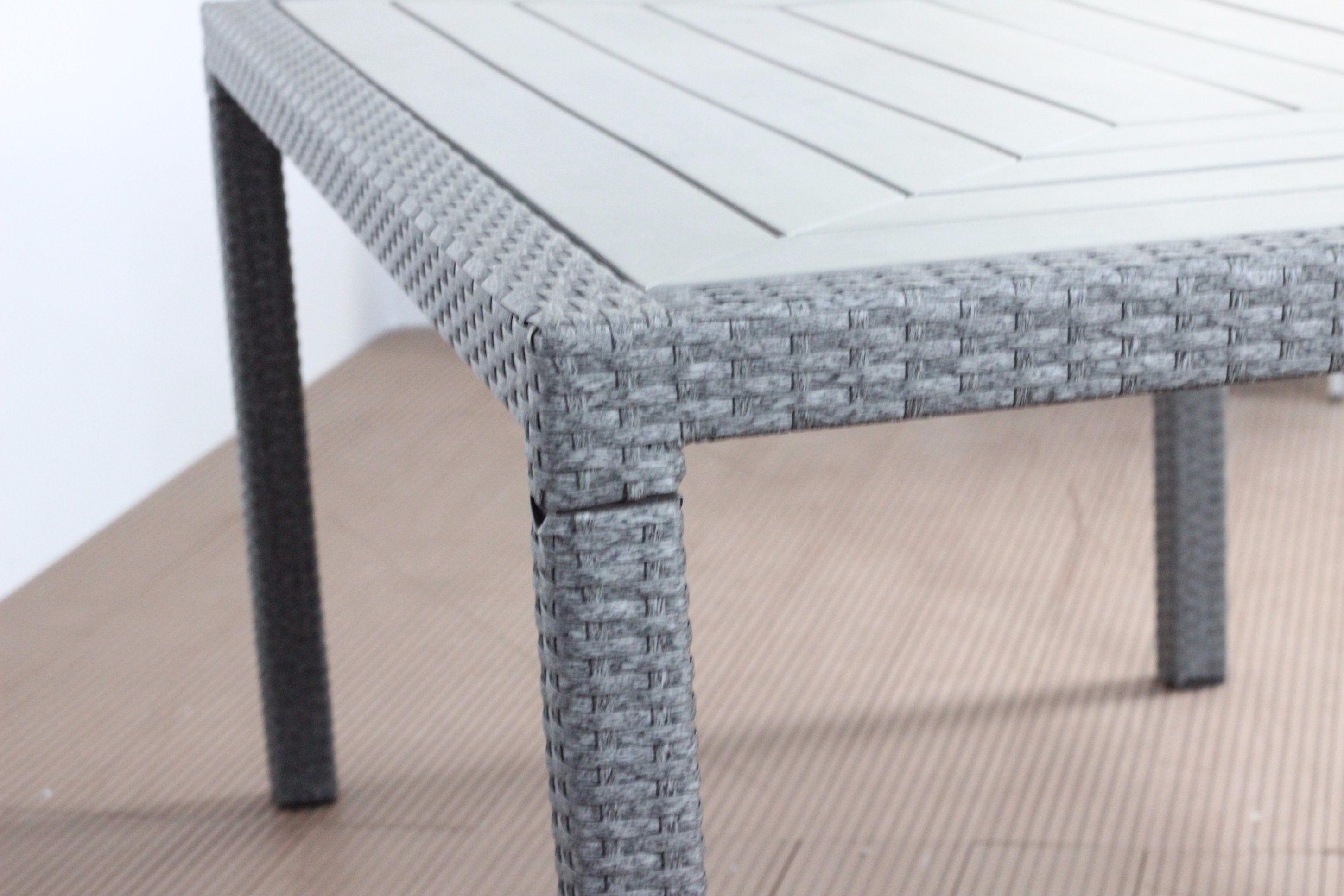 Wf-060045 Rattan Table