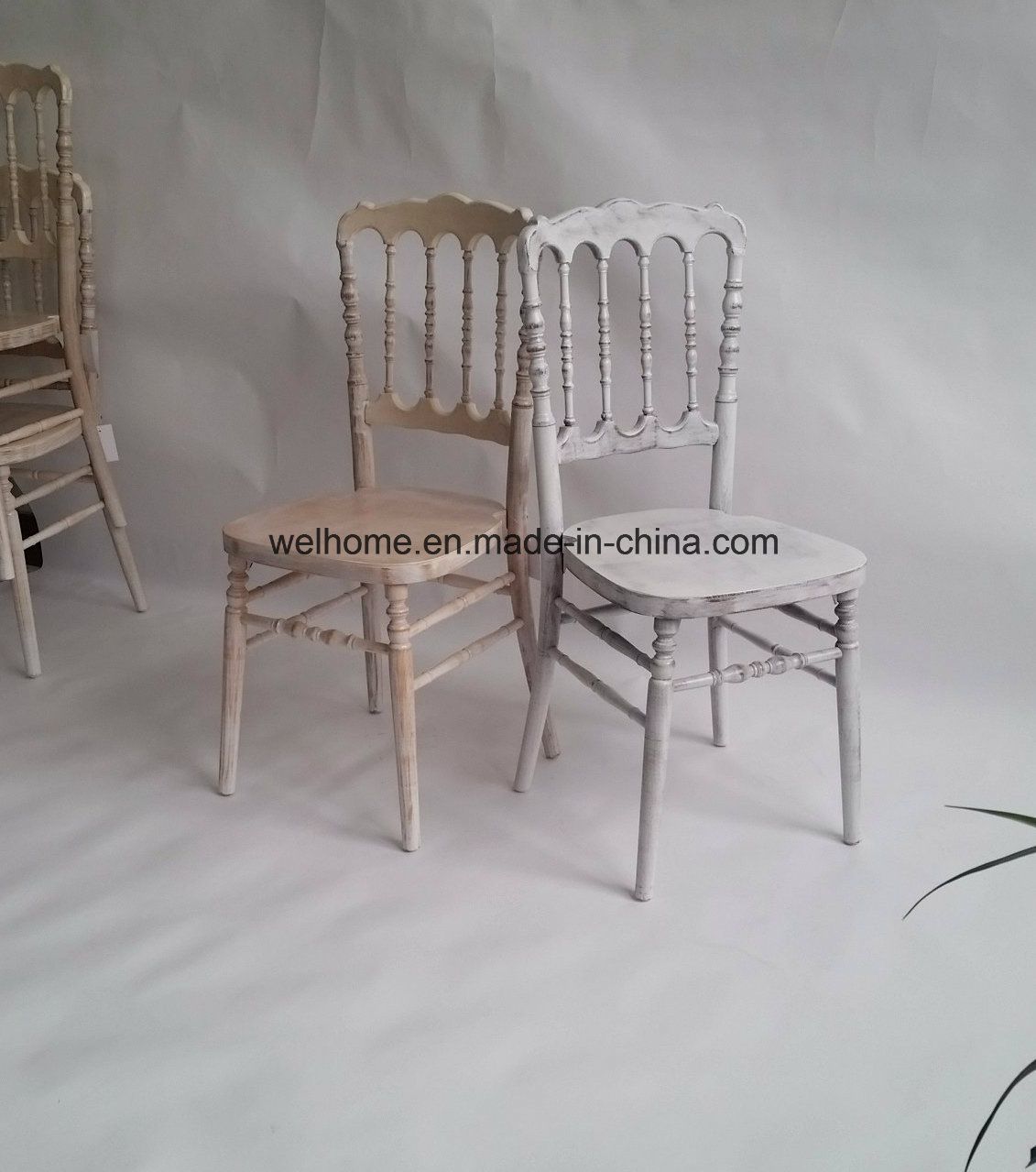 Hot Sale Antique Color Wooden Napoleon Chair for Wedding/Party