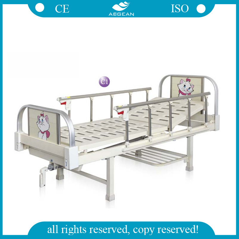 AG-CB001 New 1-Crank Manual Medical ISO&CE Hospital Bed