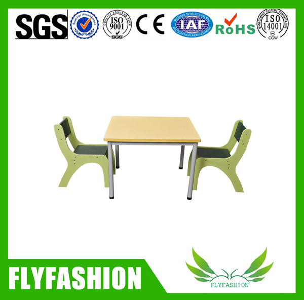 Hot Sale Children Wooden Table and Chair (SF-24C)