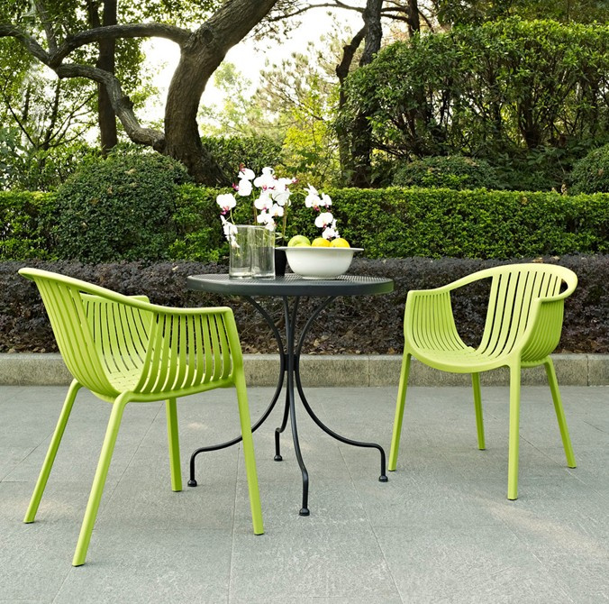 2016 Hot Selling High Quality Modern Stackable Plastic Chair