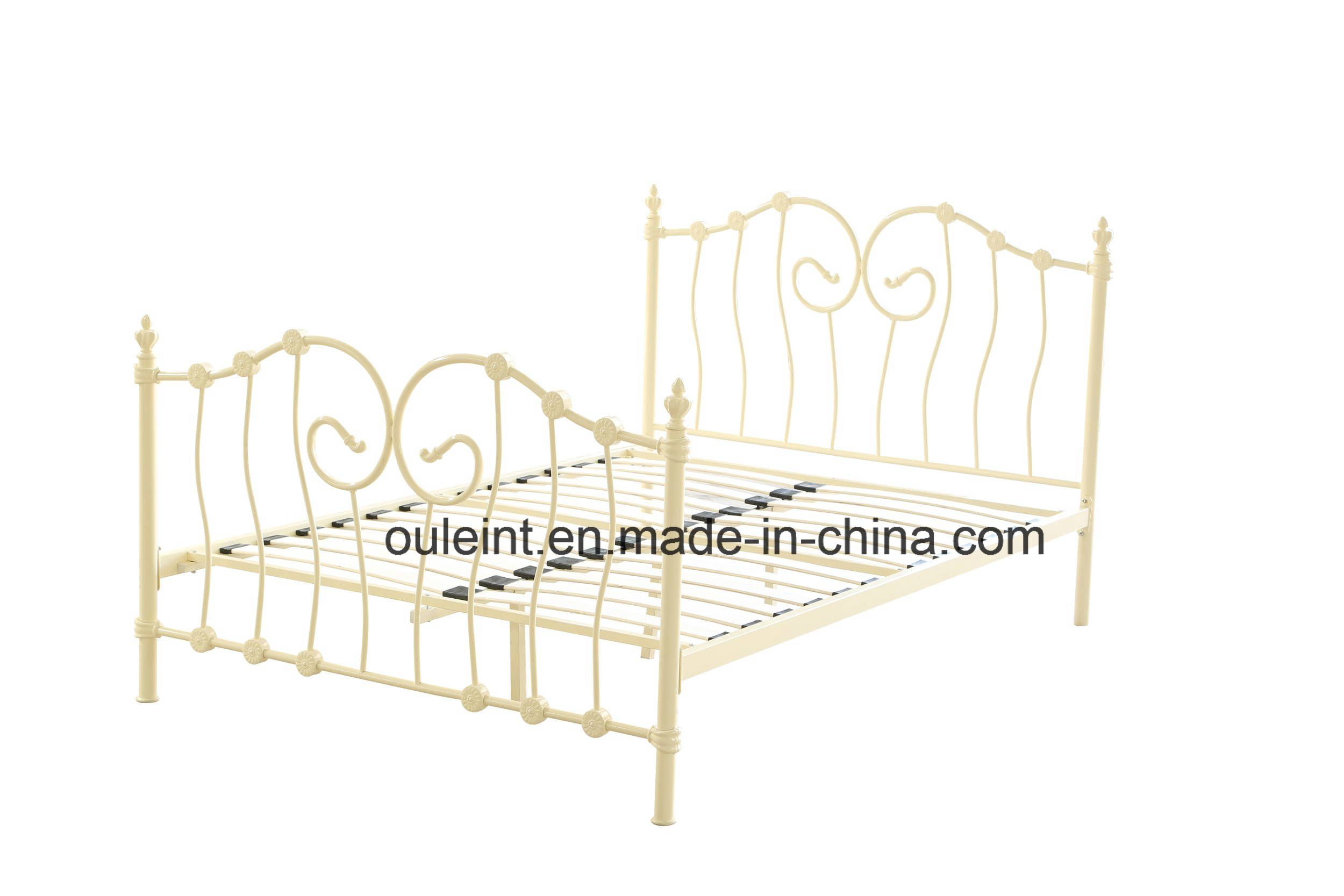 Morden Metal Double Bed (OL17136)