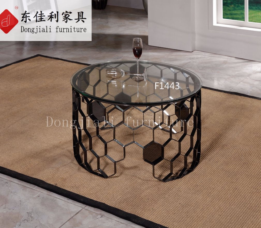 Round Coffee Table with Tempered Glass Top