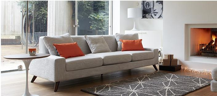 Modern Design 3 Seater Fabric Sofa with Solid Wood