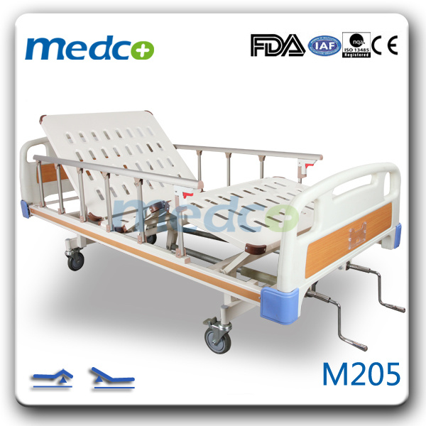 Cheap Price Wholesale 2 Functions Medical Hospital Manual Beds with Ce&ISO Approved