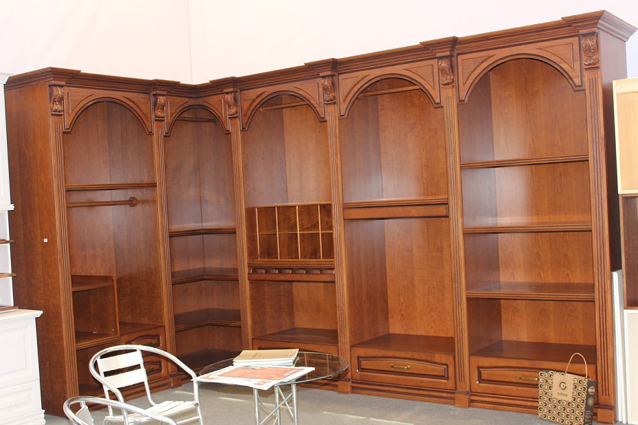 Solid Wood Walk in Closet in L Shape