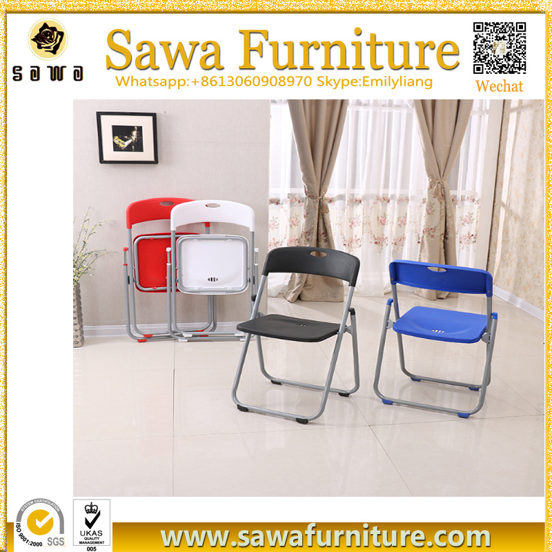Wholesale Outdoor Wedding Banquet Plastic Folding Chair