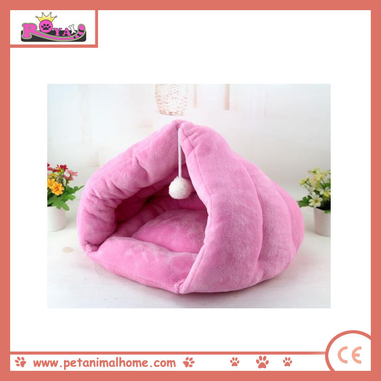 Hot Warm Pet Bed in Pink