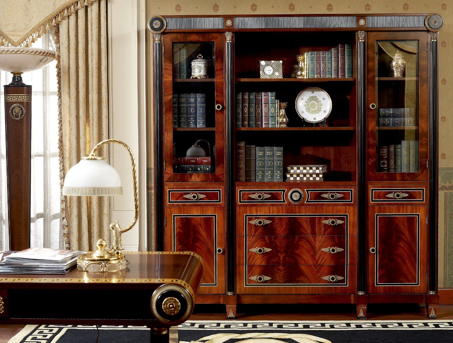 Spanish Classical Luxury Brown Golden Decoration Bookcase