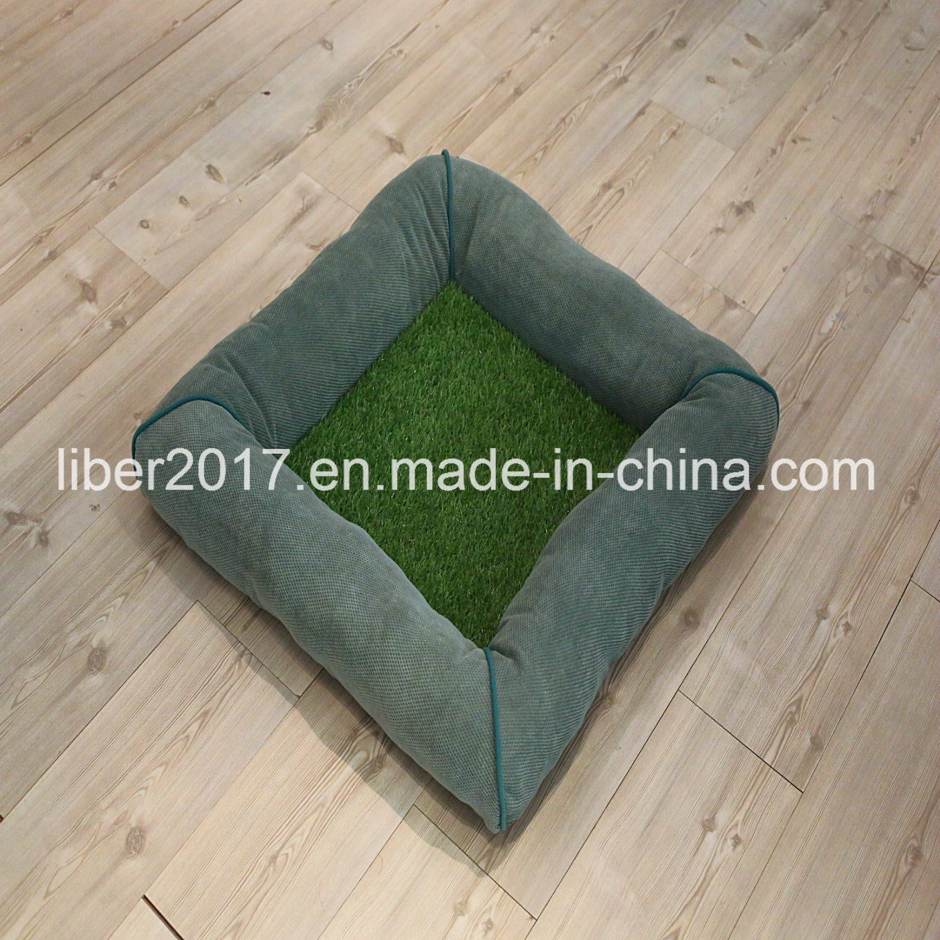 Pet Products Foam Mattress Pet Dog Cat Bedding Plastic Lawn Mat Dog Cushion