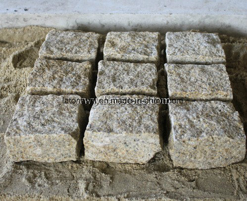 Natural Rusty Yellow G682 Beige Granite Paving Cube Stone
