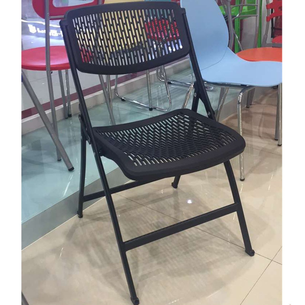 New Product Plastic Outdoor Garden Home Folding Chair for Wedding