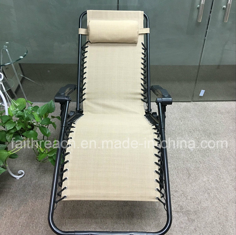 Wooden/Plastic Zero Gravity Folding Beach Chair