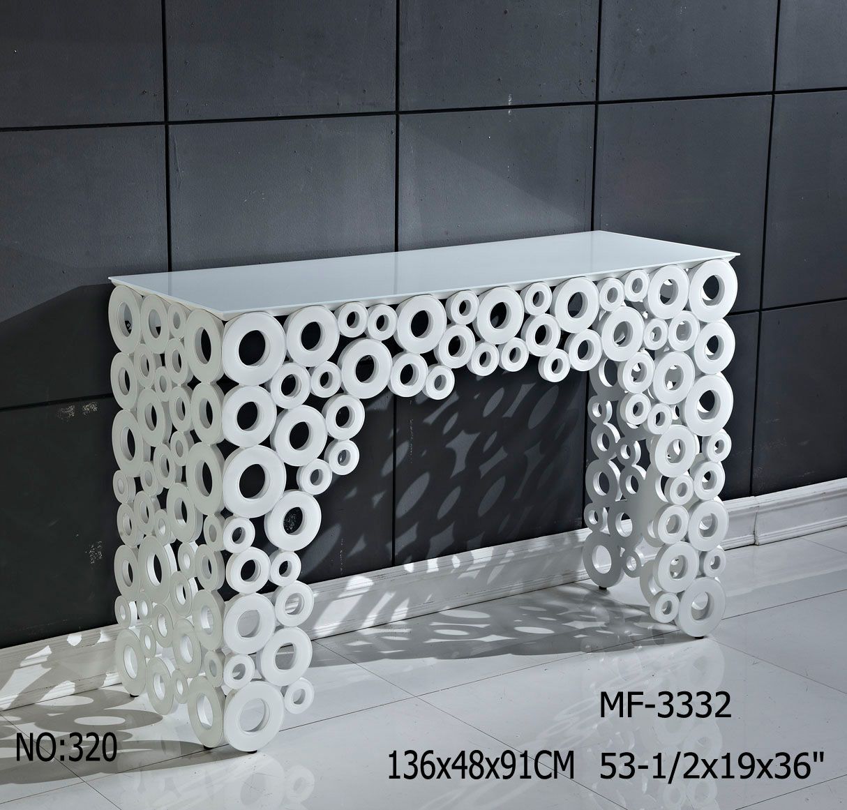 2017 Console Table W / Supper White Glass