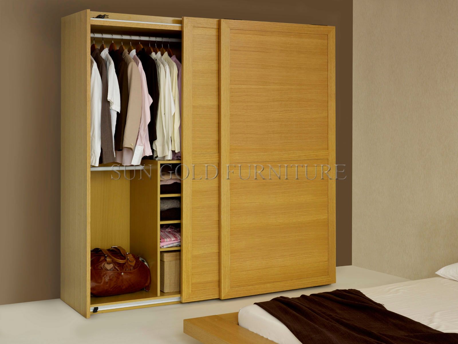 Modern Three Sliding Doors Wardrobe (SZ-SW002)