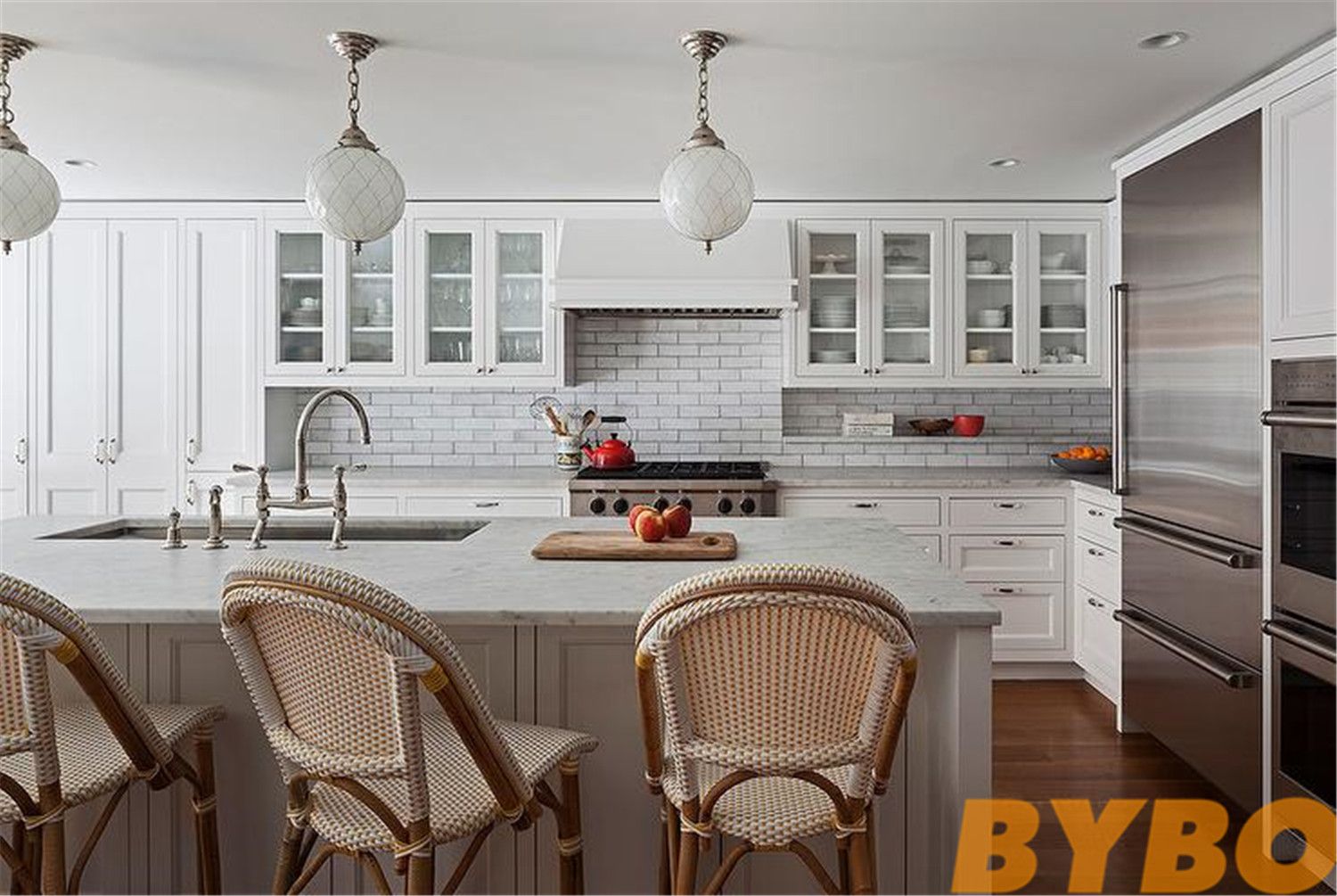 Classical Elegant Wood Lacquer Kitchen Cabinet (BY-L-09)