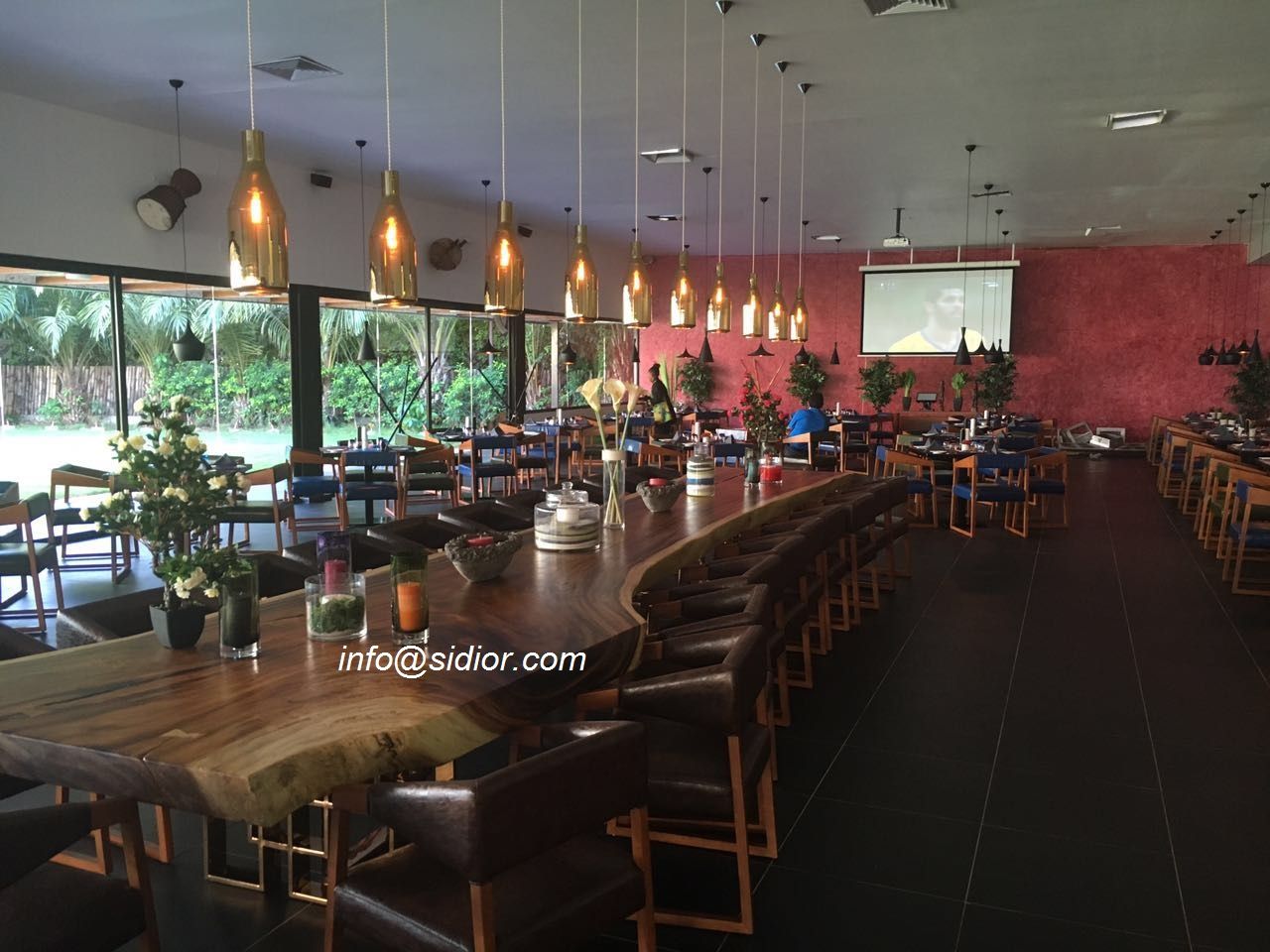 (SL-8306) Home Hotel Restaurant Furniture with Solid Wood Dining Table