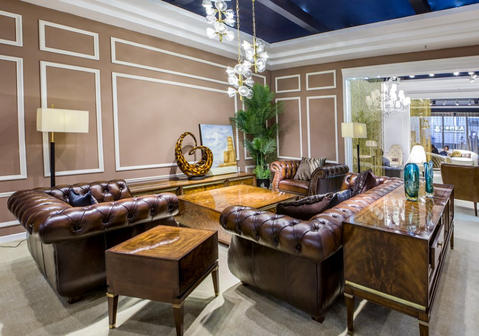 Top Quality Vintage Chesterfield Leather Sofa