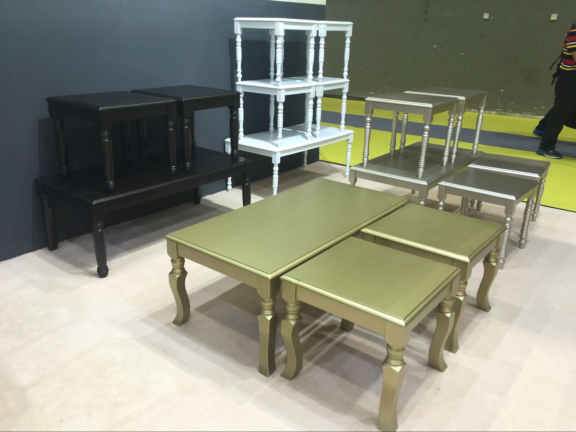 Oak Wood Coffeee Table