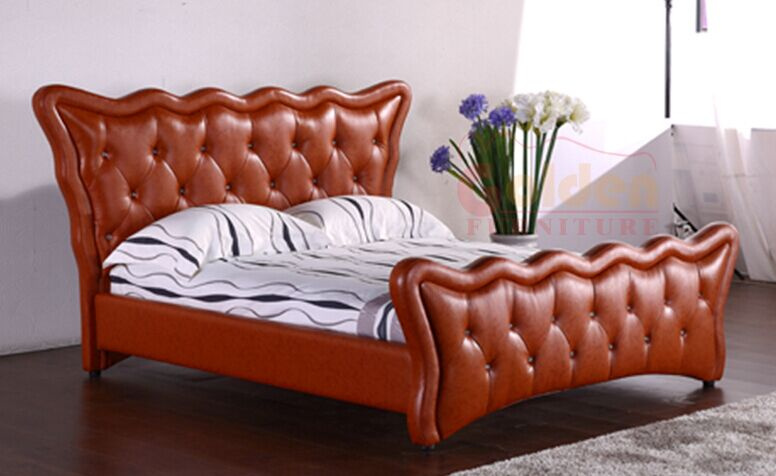 2015 Classical New Design Leather PU and PVC with Soft Bed