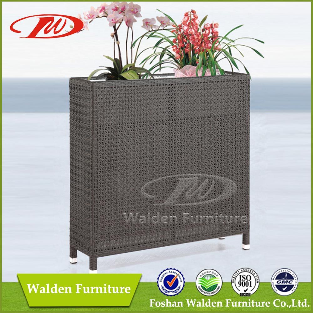 Neat Rattan Flower Shelf (DH-9744)