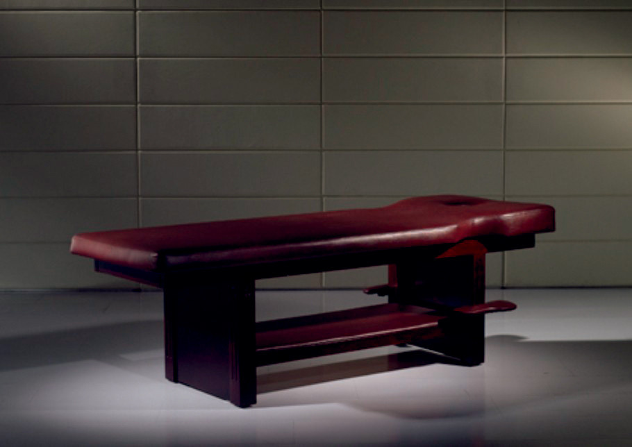 Small Wooden Foot Bed Hotel Massage Bed
