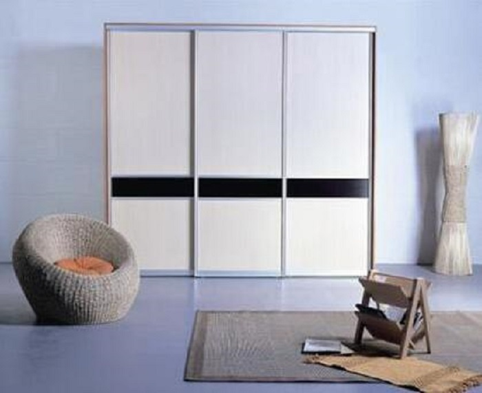 Customize Cheap Modern Simple Sliding Wardrobe MDF (SZ-WDP01)