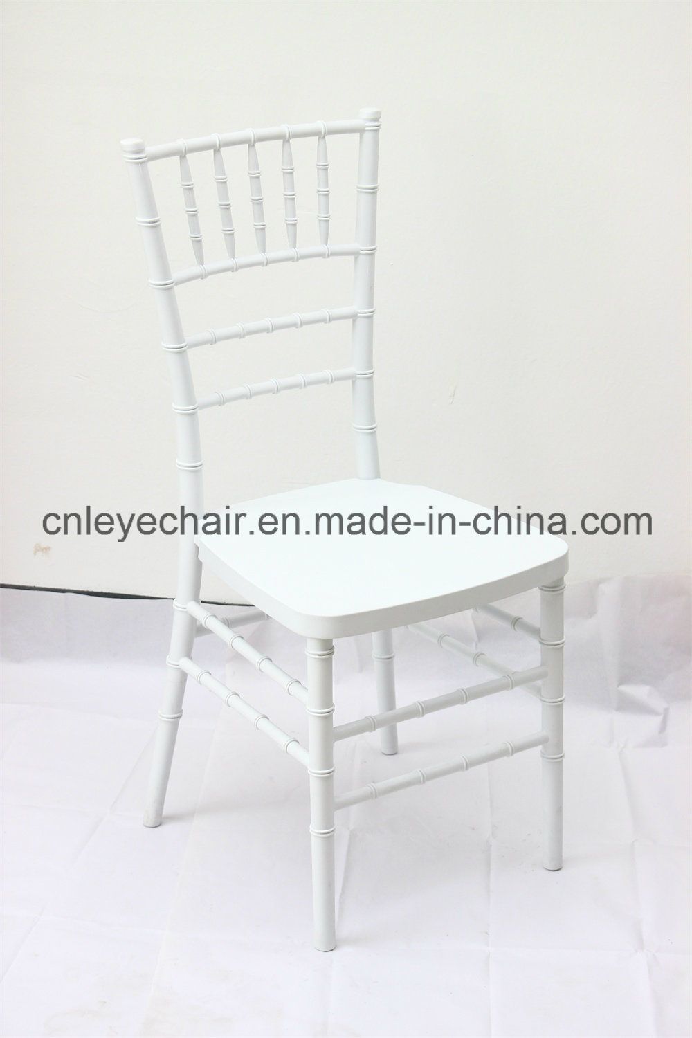 China Plastic Wedding Chair