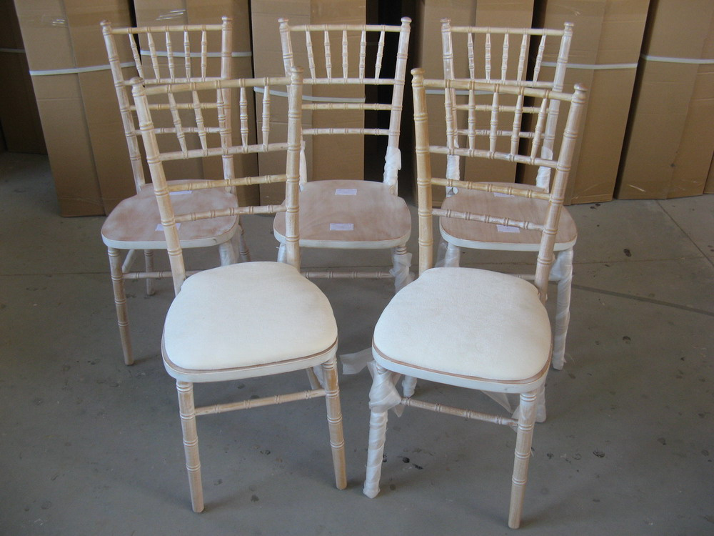 Popular China Antique Chiavari Chair